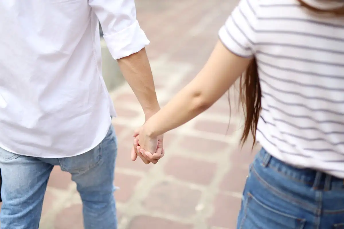 Couple improving communication